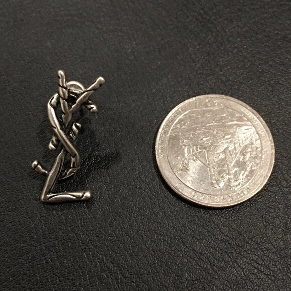 Vintage Silver YSL Logo Earrings - Picture 4 of 4